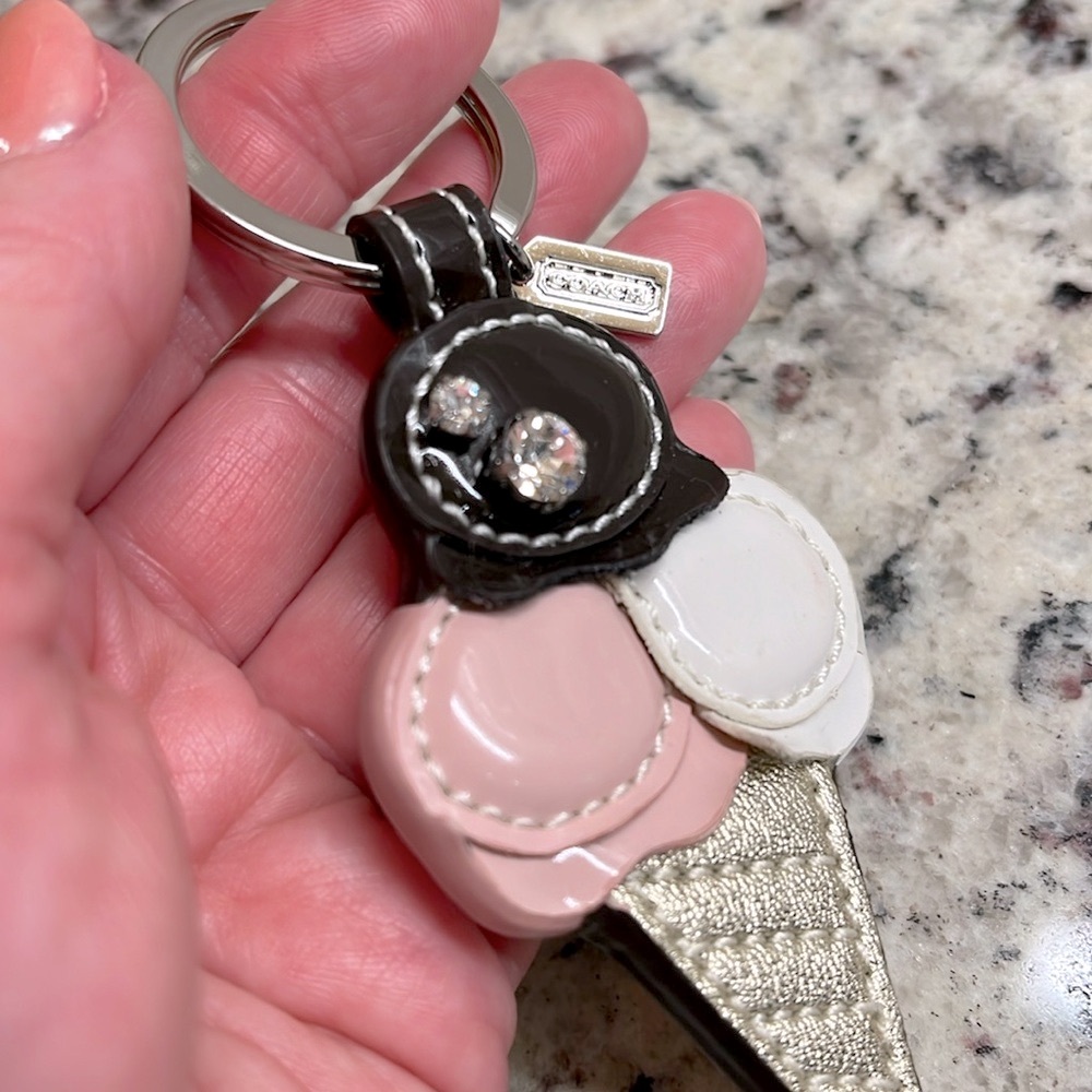 Coach Ice Cream Cone Key Fob EUC - Picture 4 of 5